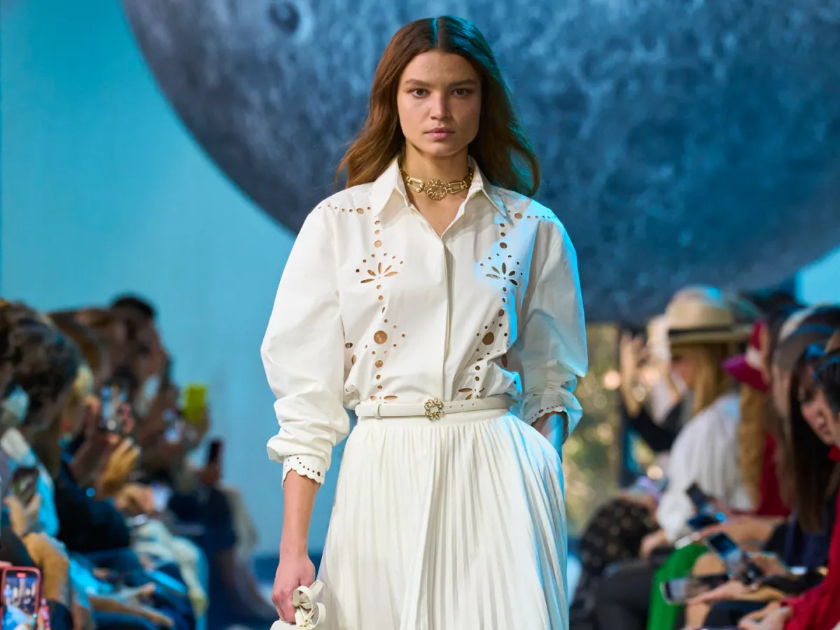 تنورة من ماركة Elie Saab -الصورة من Launchmetrics/Spotlight ©