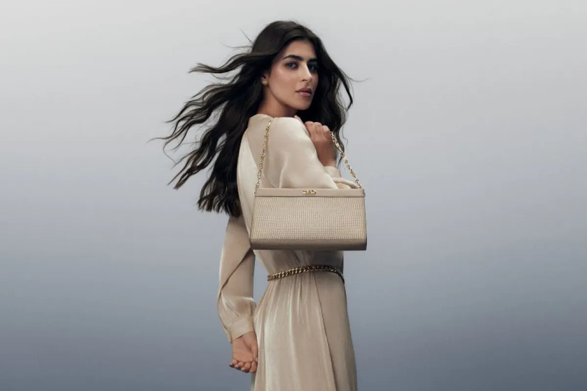 ديما الشيخلي ترتدي من مايكل كورس- الصورة من الدار