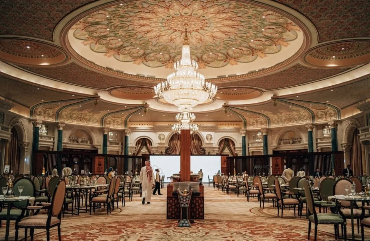 خيمة القصير في فندق الريتز كارلتون