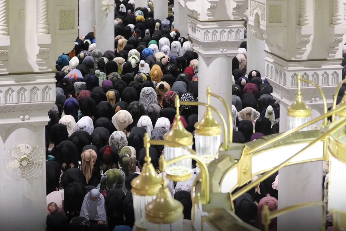 تدشين مبادرة الاصطفاء في تعظيم مسجد المصطفى - الصورة من حساب رئاسة الشؤون الدينية بالحرمين على منصة إكس