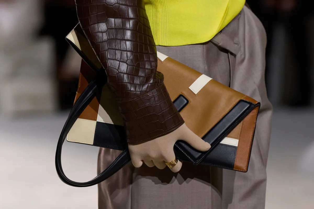 حقيبة من ماركة Fendi -الصورة من Launchmetrics/Spotlight ©