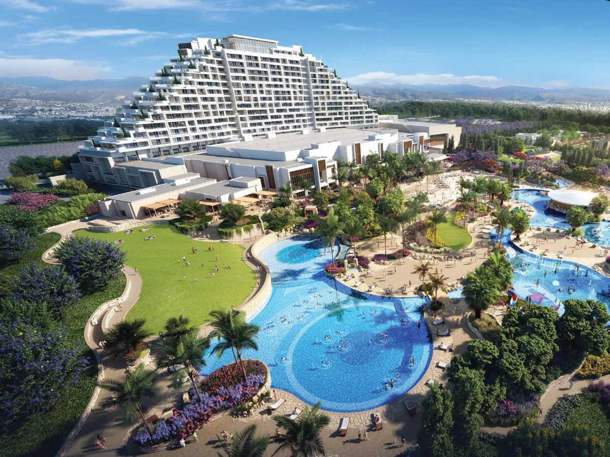 البناء الخارجي نتجع "مدينة الأحلام المتوسطية" في ليماسول