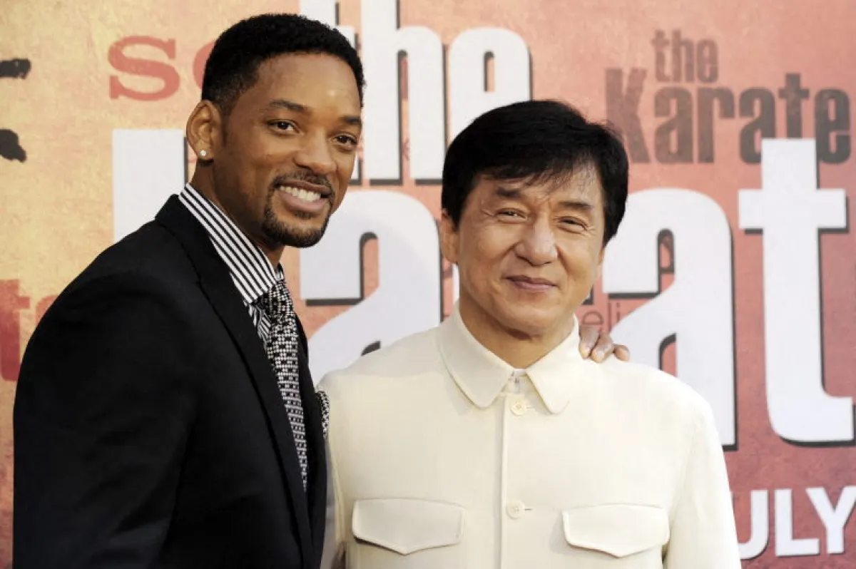 ويل سميث وجاكي شان Will Smith and Jackie Chan في عرض فيلم "The Karate Kid" عام 2010 (مصدر الصورة: BORIS HORVAT / AFP)