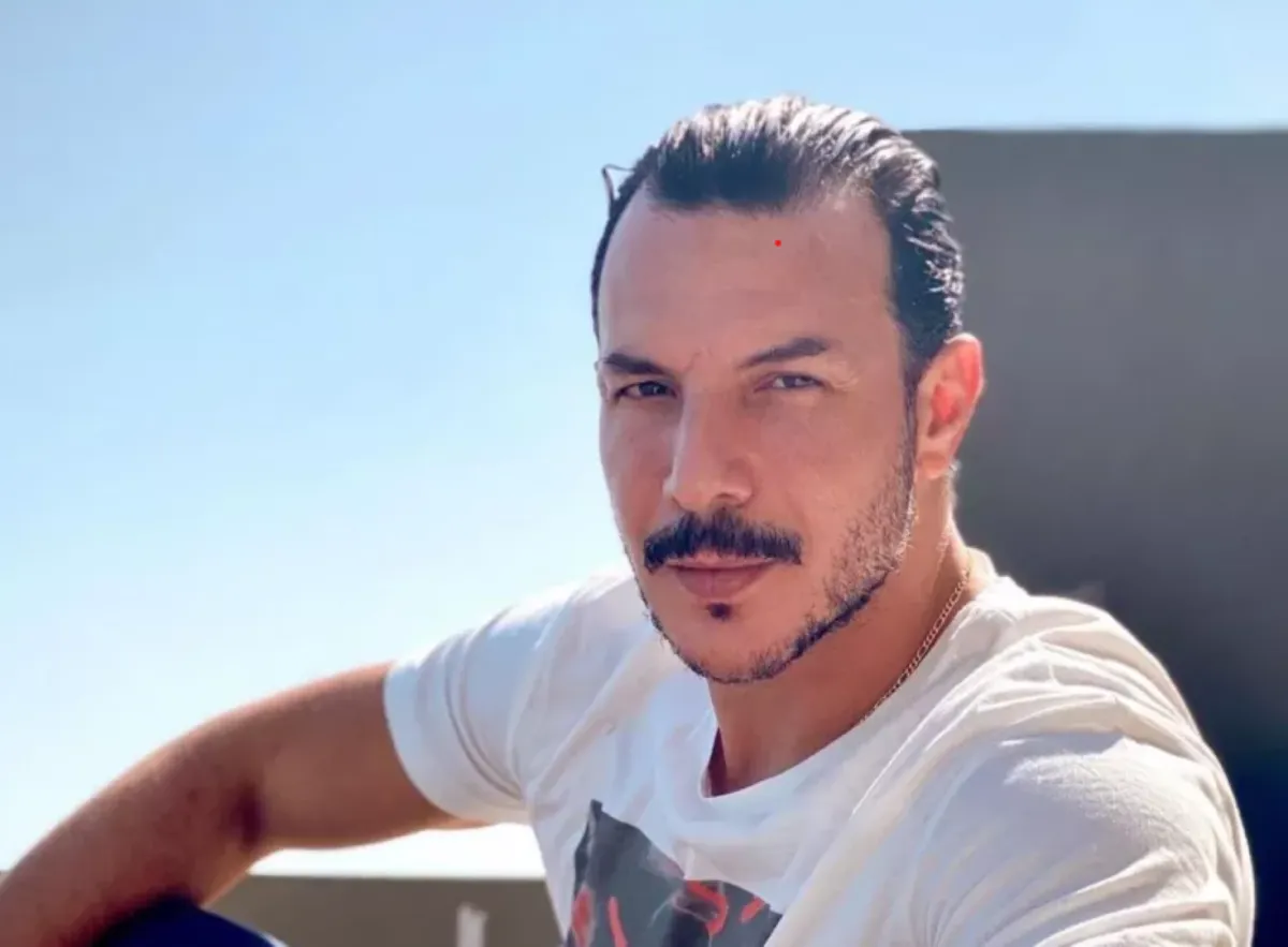 باسل خياط - الصورة من صفحته على إنستغرام