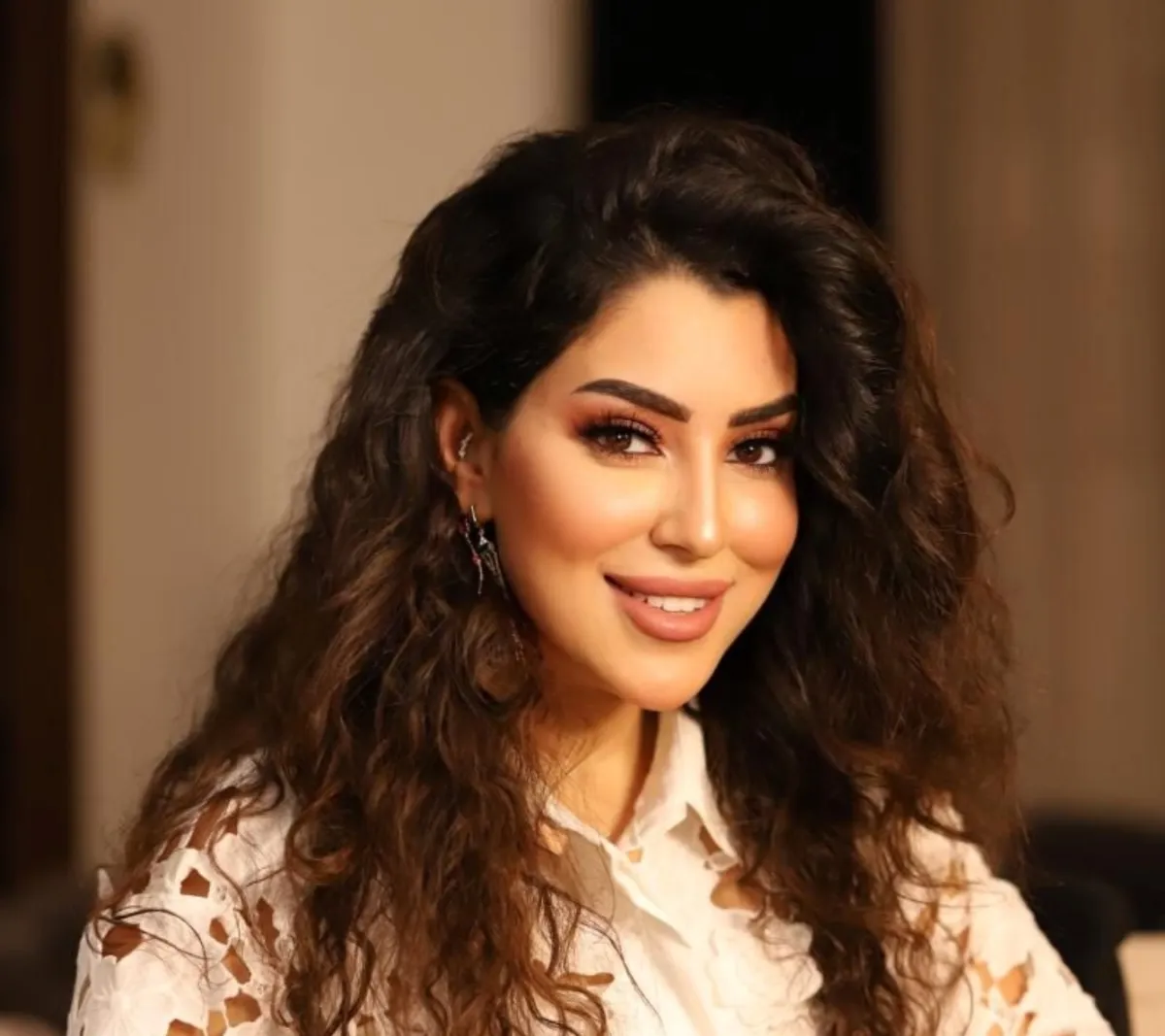 أيتن عامر - الصورة من صفحتها الرسمية على الفيس بوك