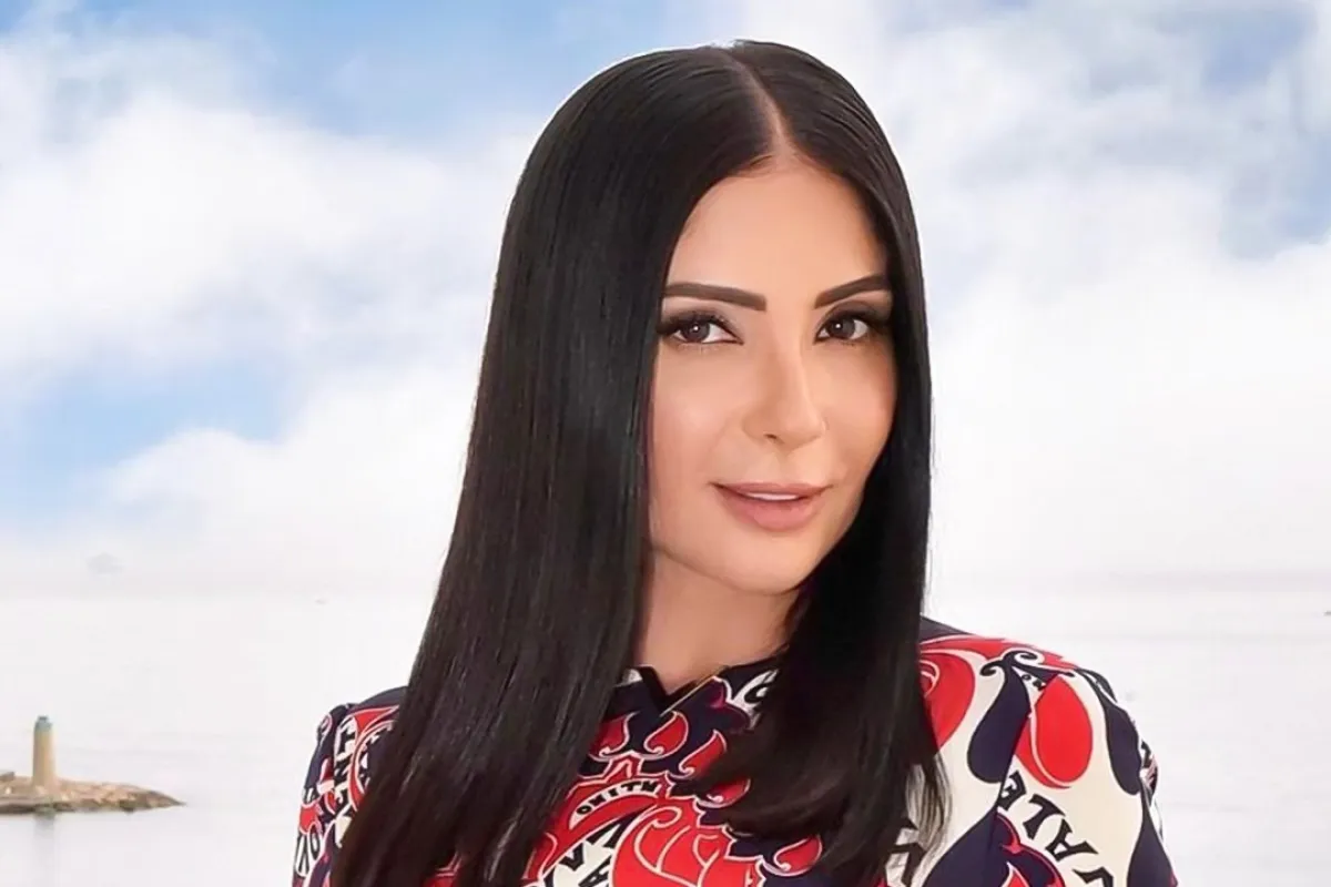 منى زكي - الصورة من حسابها الرسمي على "فيسبوك"