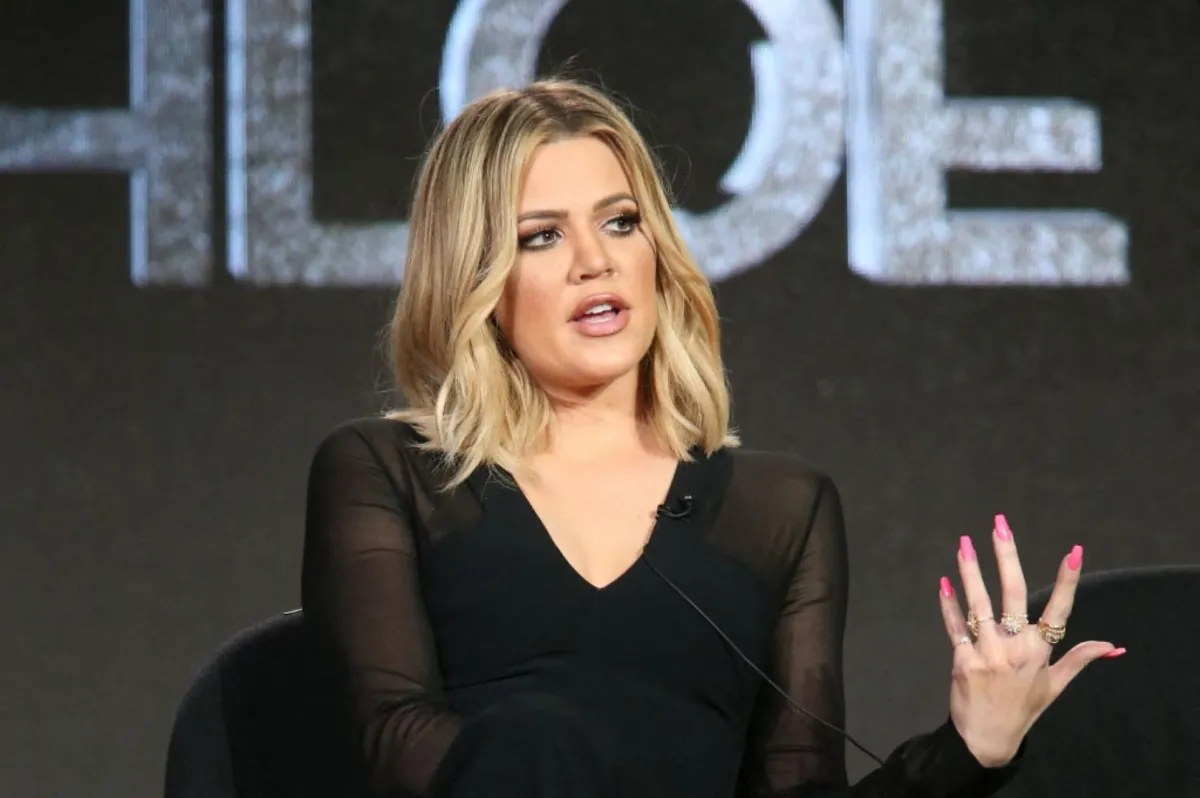 كلوي كارداشيان في فندق لانغام في باسادينا، كاليفورنيا (Khloe Kardashian at Langham Hotel in Pasadena, California). مصدر الصورة: Frederick M. Brown/Getty Images/AFP