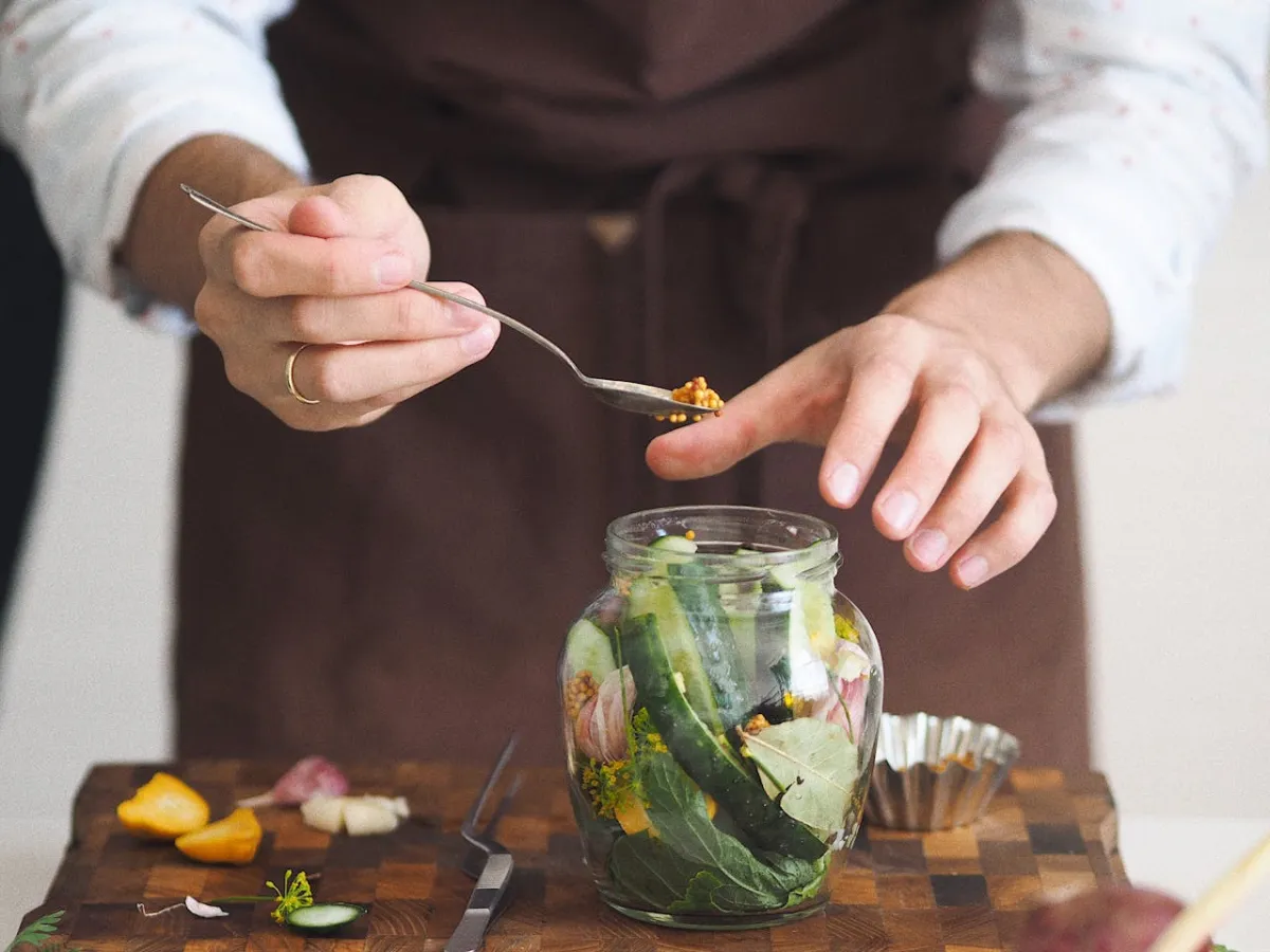 المخللات: فوائدها الصحية عظمية على الصحة