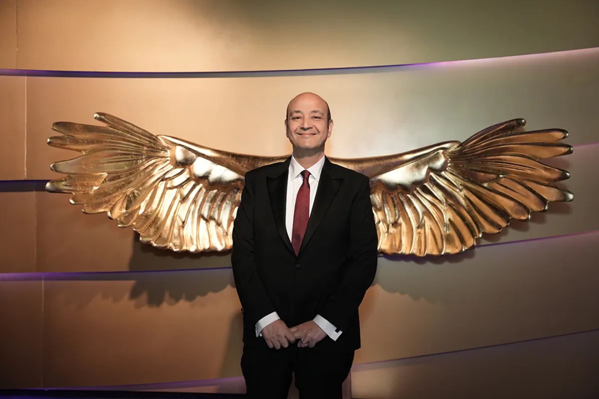 الإعلامي عمرو أديب - الصورة من المكتب الإعلامي لـ mbc