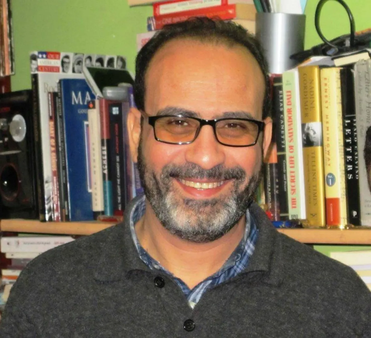 الناقد عصام زكريا - الصورة من حسابه على الفيس بوك