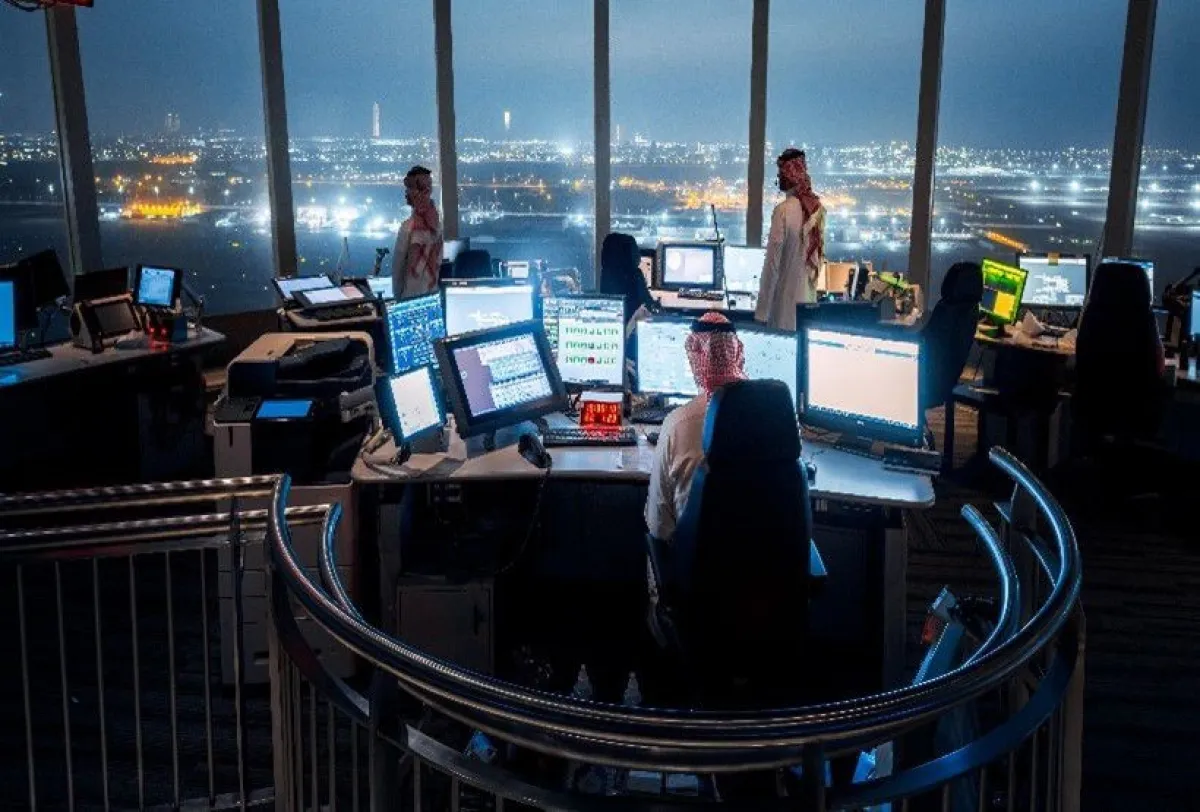 المراقبون الجويون