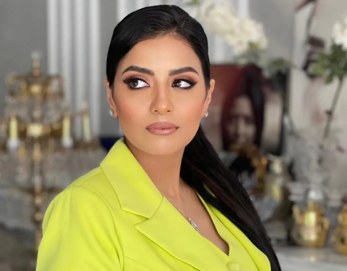 الفنانة سهر الصايغ