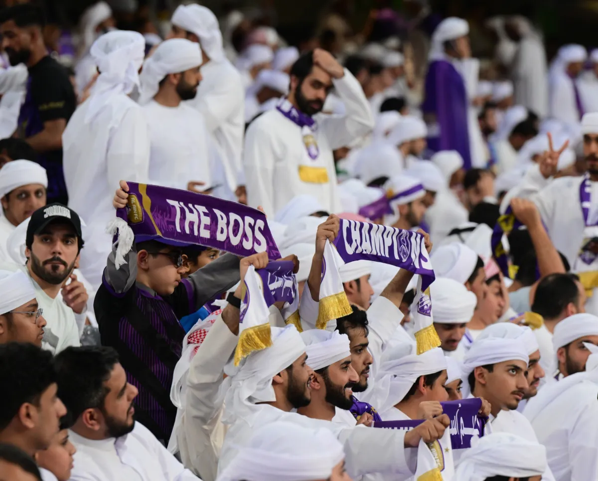 جهور نادي العين 