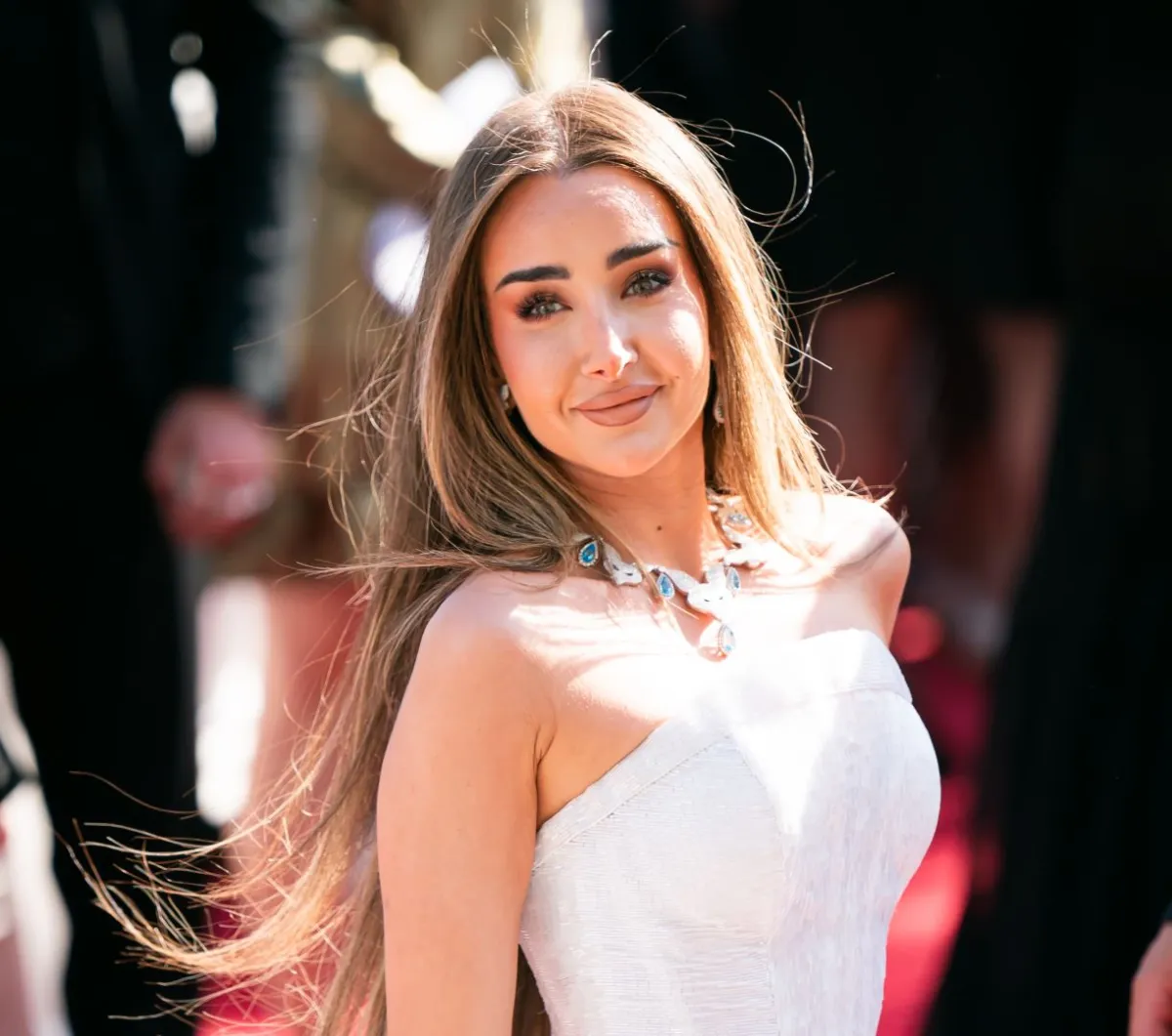 هنا الزاهد- صورة خاصة بسيدتي تصوير يوسف بوهوش