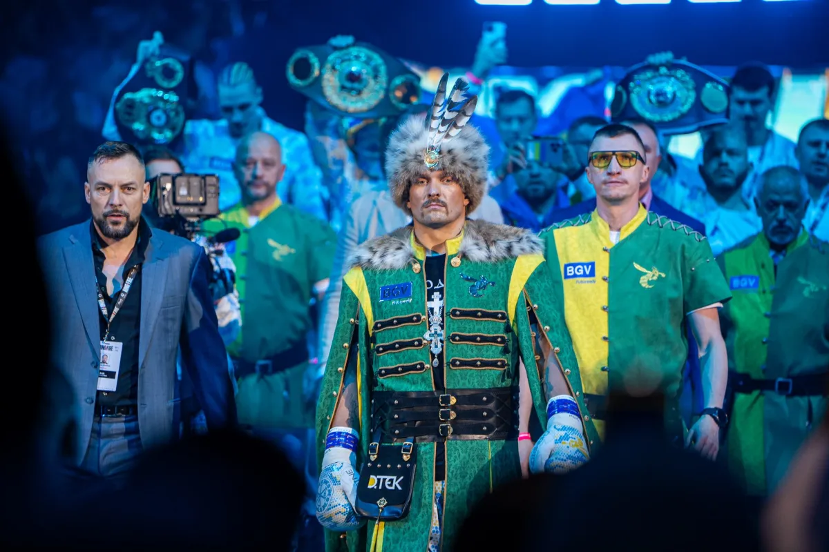 أوسيك يفوز في حلبة النار- الصورة من حساب موسم الرياض على منصة إكس 