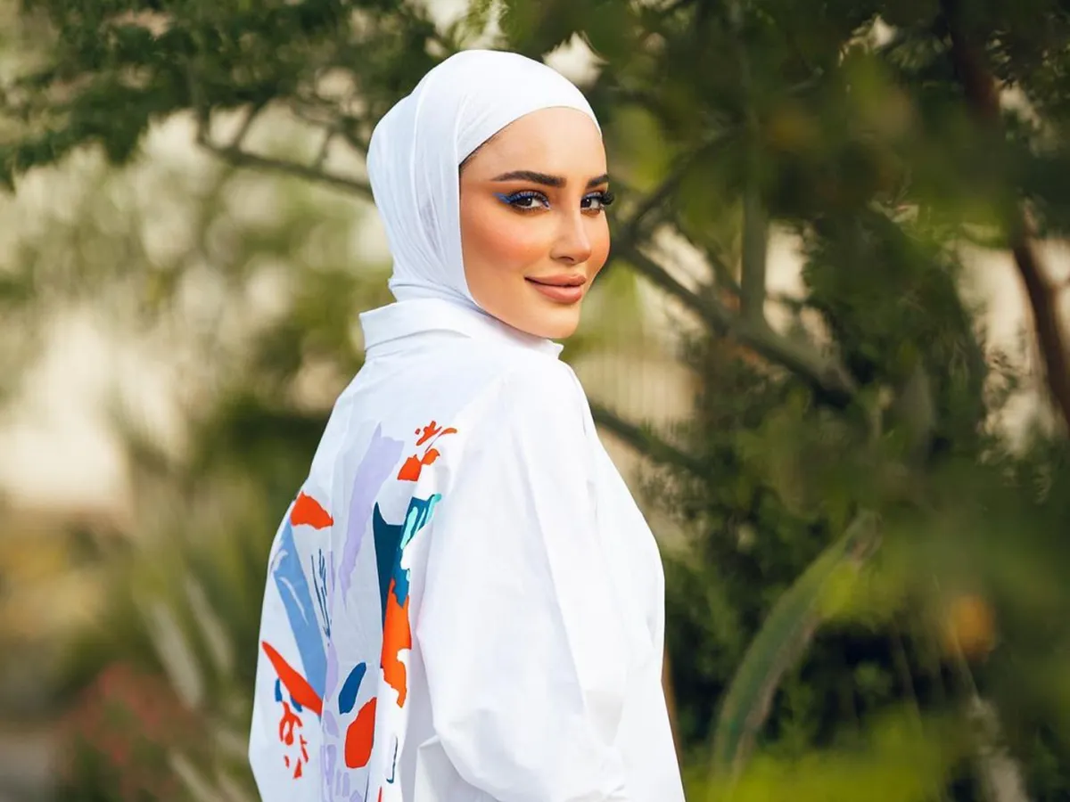 دلال الدوب - الصورة من حساب مدونة الموضة على إنستغرام