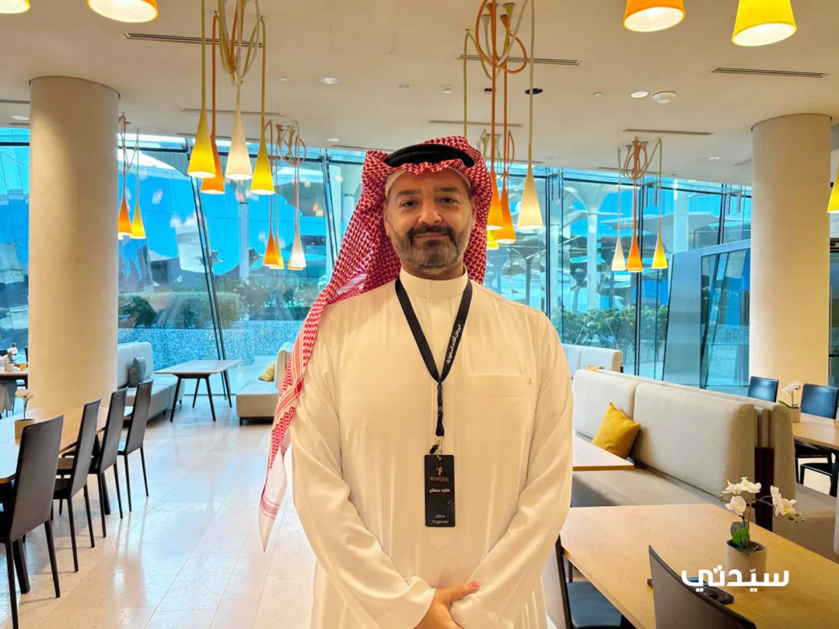 ماجد سمان رئيس قسم السينما في "إثراء" - الصورة خاص "سيدتي" من تصوير: زكية البلوشي