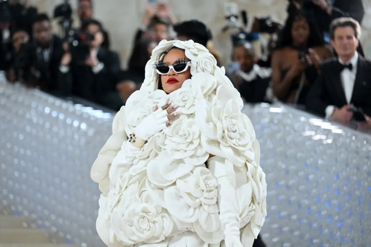 ريهانا Rihanna في حفل ميت غالا 2023 (مصدر الصورة: Angela WEISS / AFP)