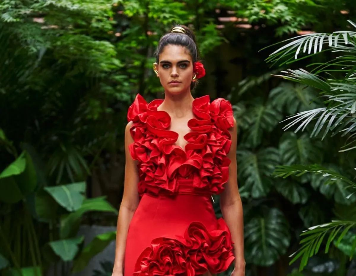 فستان أحمر من برونكس بانكو Bronx Banco- الصورة من Launchmetrics/Spotlight ©