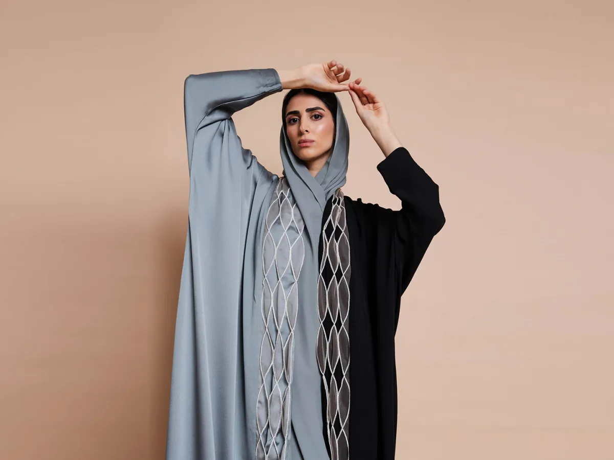 عباية من المصممة  روان أزهر - الصورة من العلامة