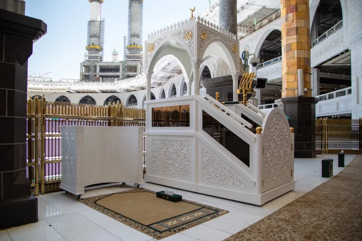 منبر الخطبة - مصدر الصورة  حساب الشؤون الدينية على منصة إكس