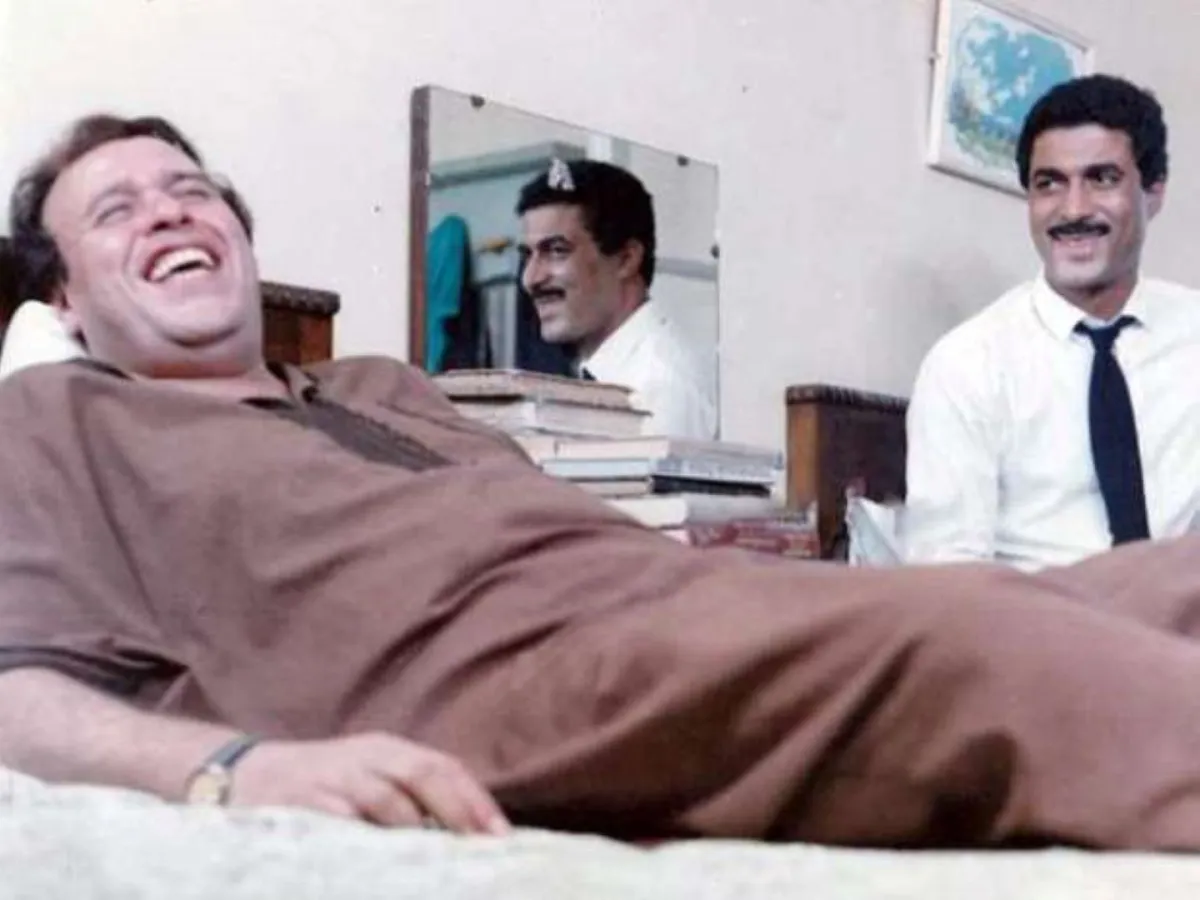  الفنان ممدوح وافي مع أحمد زكي في أحد المشاهد الفنية- الصورة من أرشيف المحرر