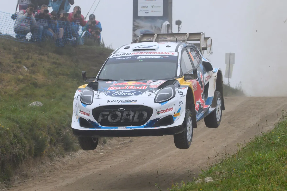 WRC رالي البرتغال (Photo by MIGUEL RIOPA / AFP)