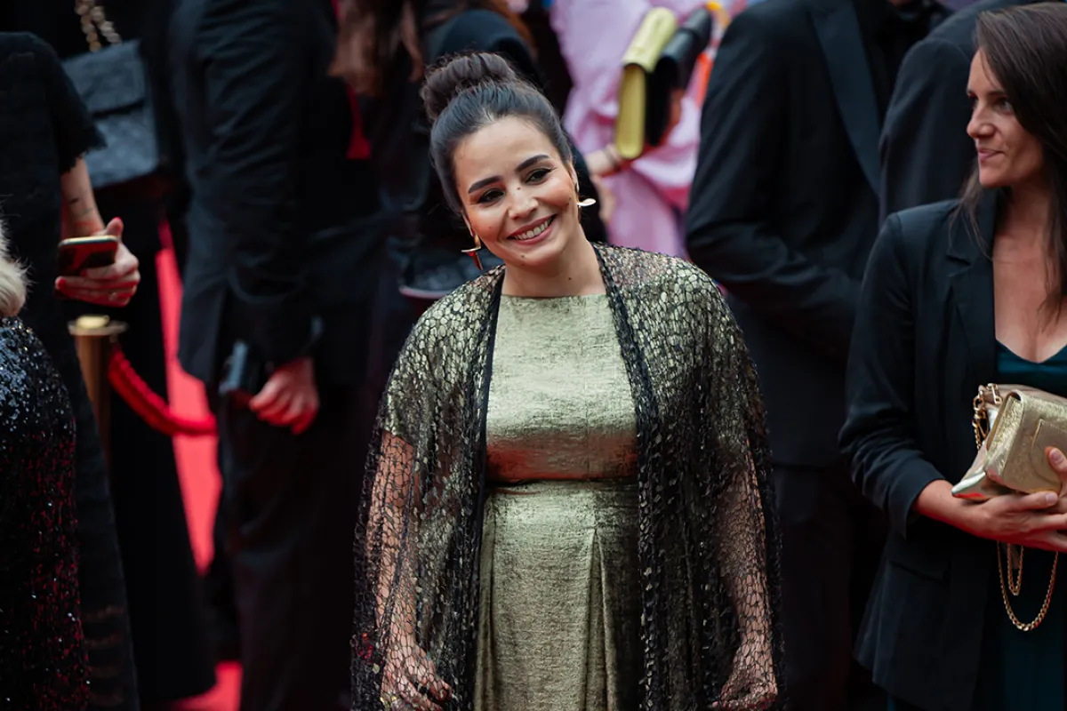 المغربية أسماء المدير - الصورة من حفل افتتاح مهرجان كان السينمائي خاص سيدتي تصوير: يوسف بوهوش