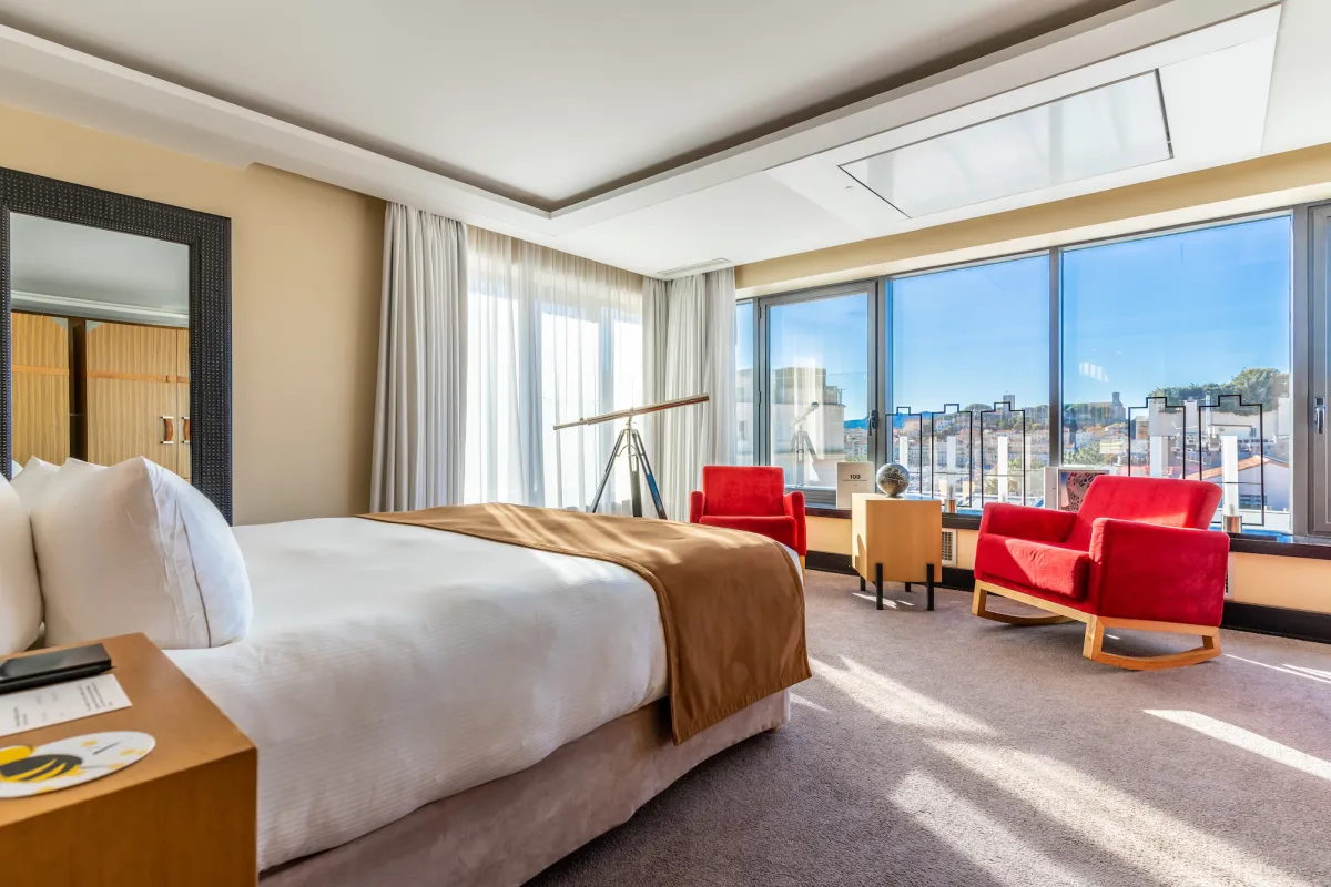 إطلالات خلابة من غرف فايف سيز هوتل