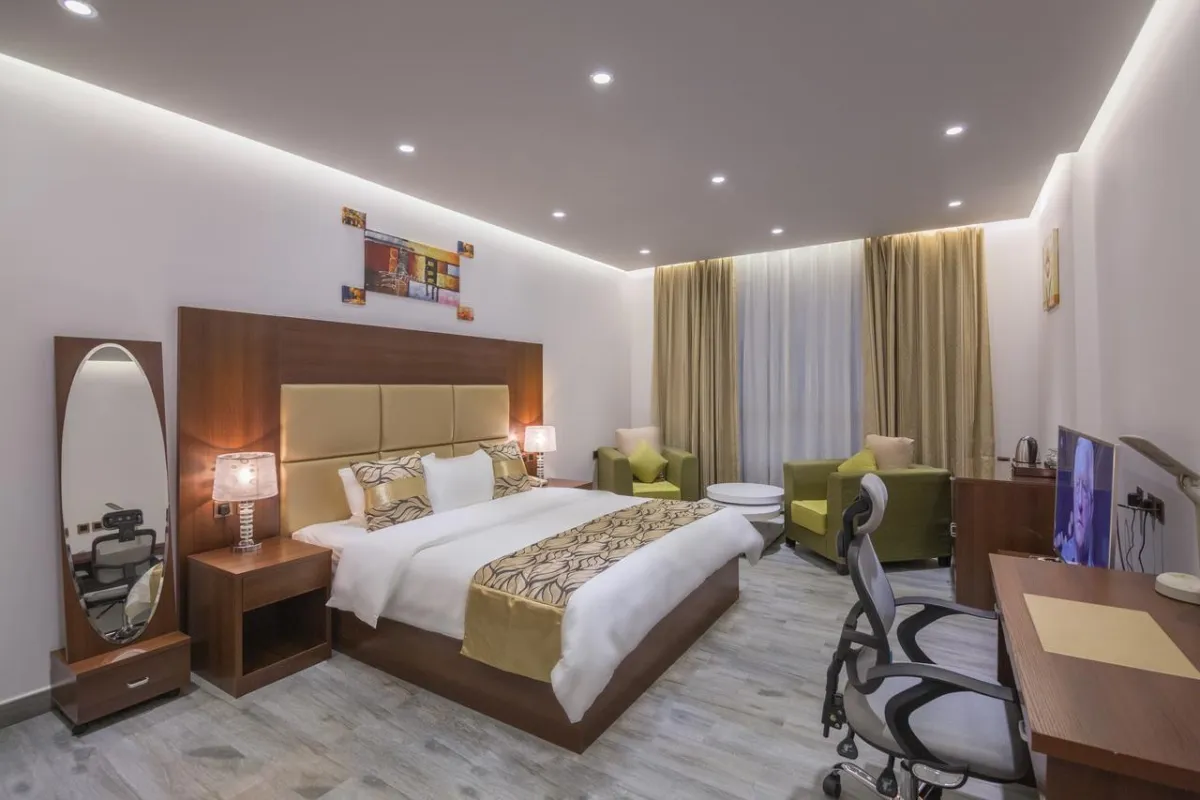 لمسات دافئة في غرف فندق روزالينا 