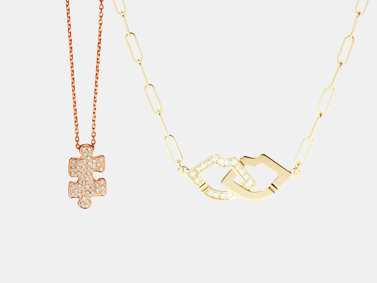 سلاسل ذهب مرصوفة بالألماس موضة 2024