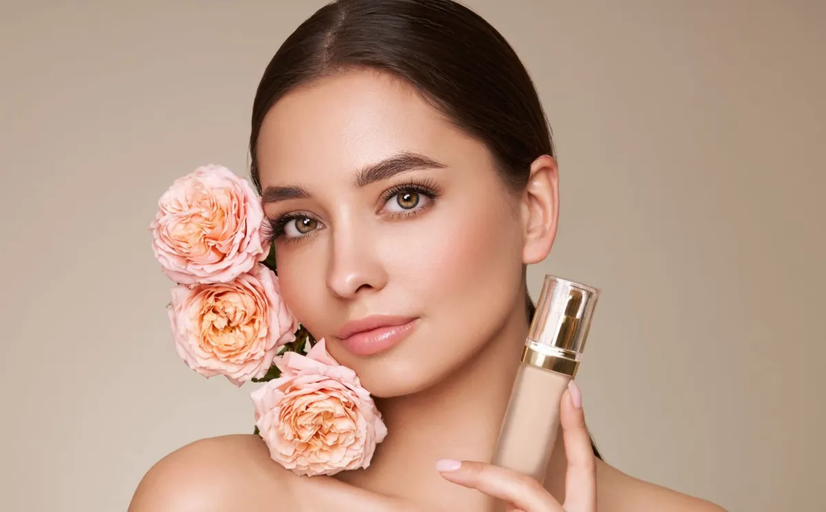 العناية بالبشرة بعد سن الأربعين