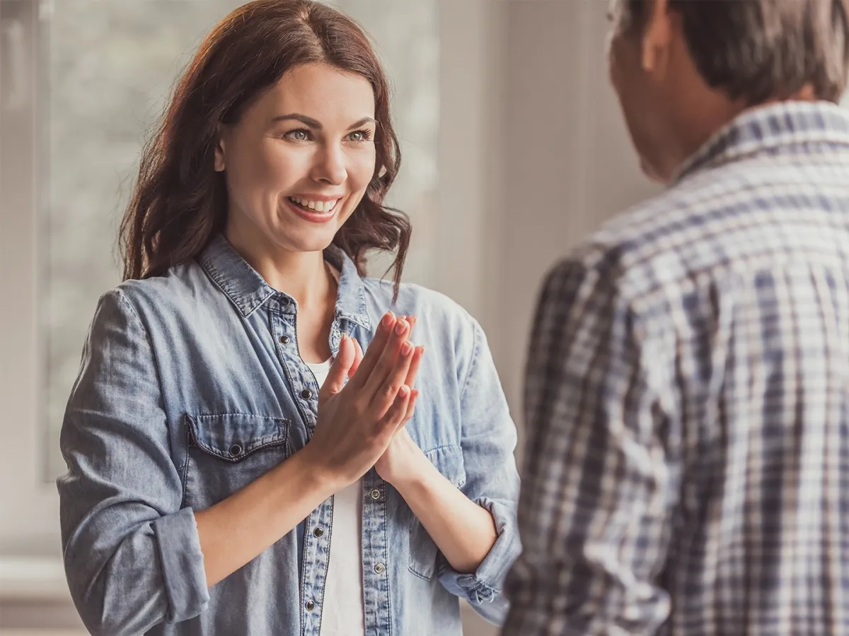  التعامل مع الزوجة الثرثارة