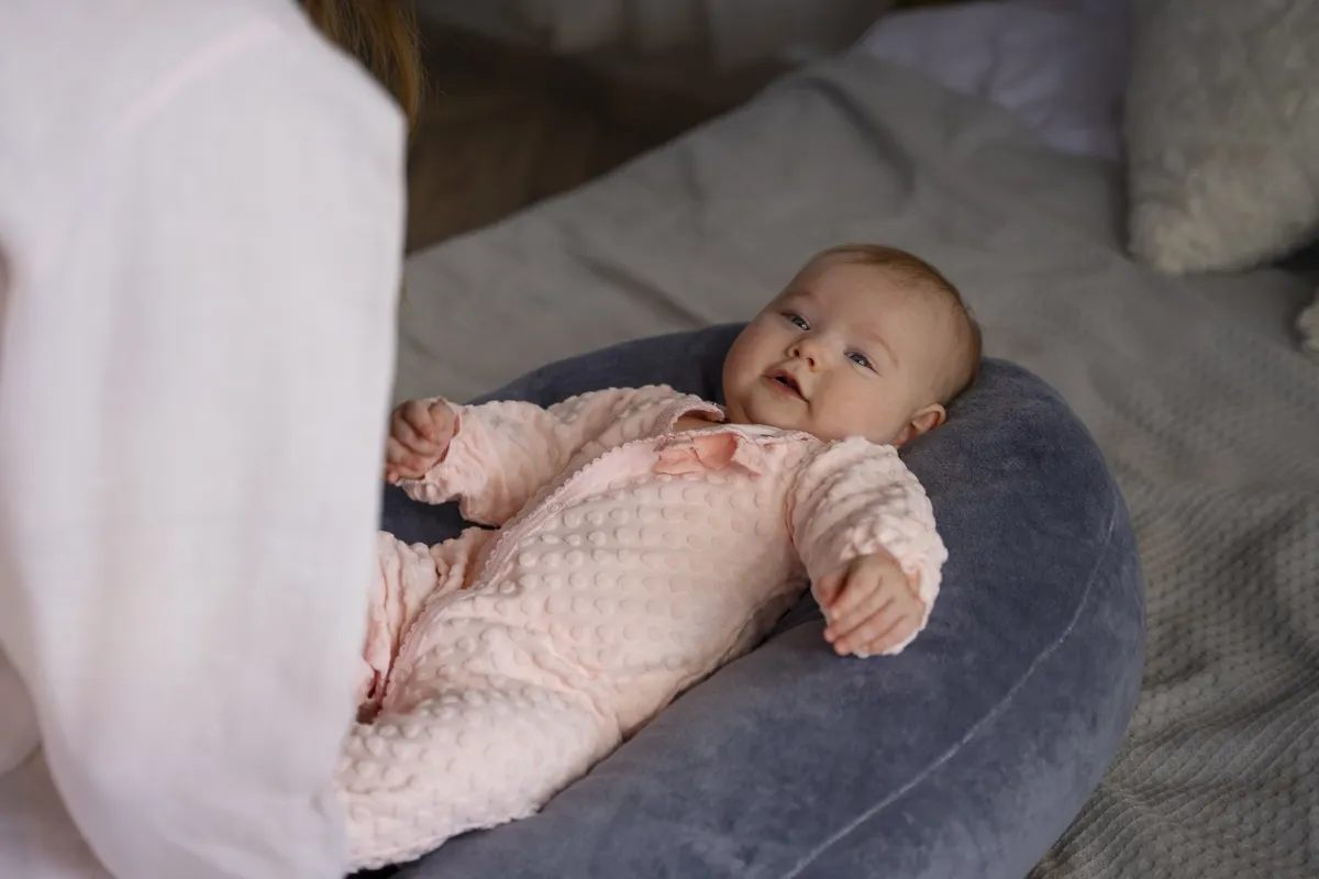 صورة لأم مع طفلها