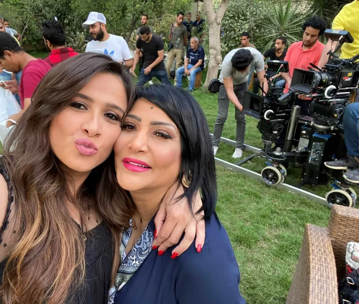 ياسمين عبد العزيز وبدرية طلبة - الصورة من حساب ياسمين عبد العزيز على الفيس بوك