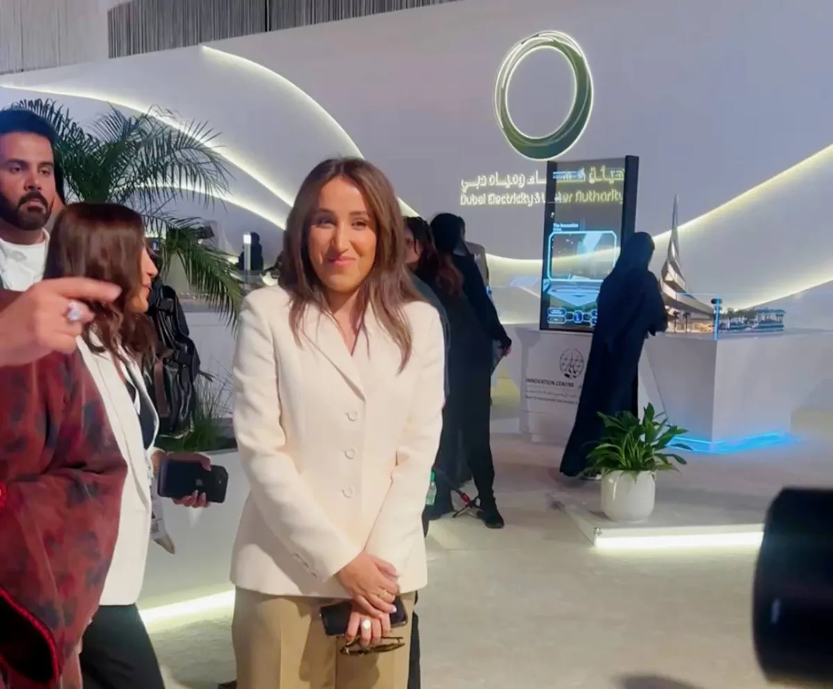 الأستاذة جمانا الراشد الرئيسة التنفيذية للمجموعة السعودية للأبحاث والإعلام خلال زيارتها إلى المنتدى