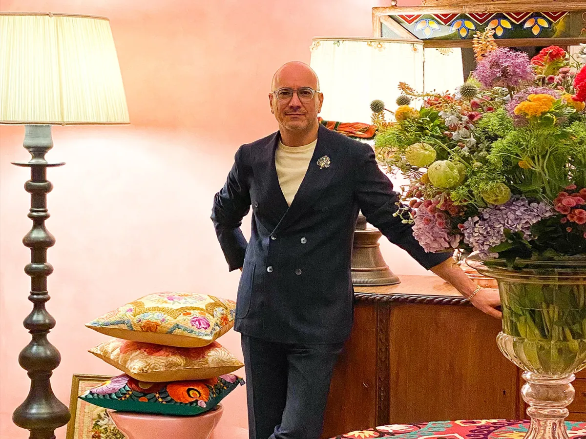 المصمم عمر بابان