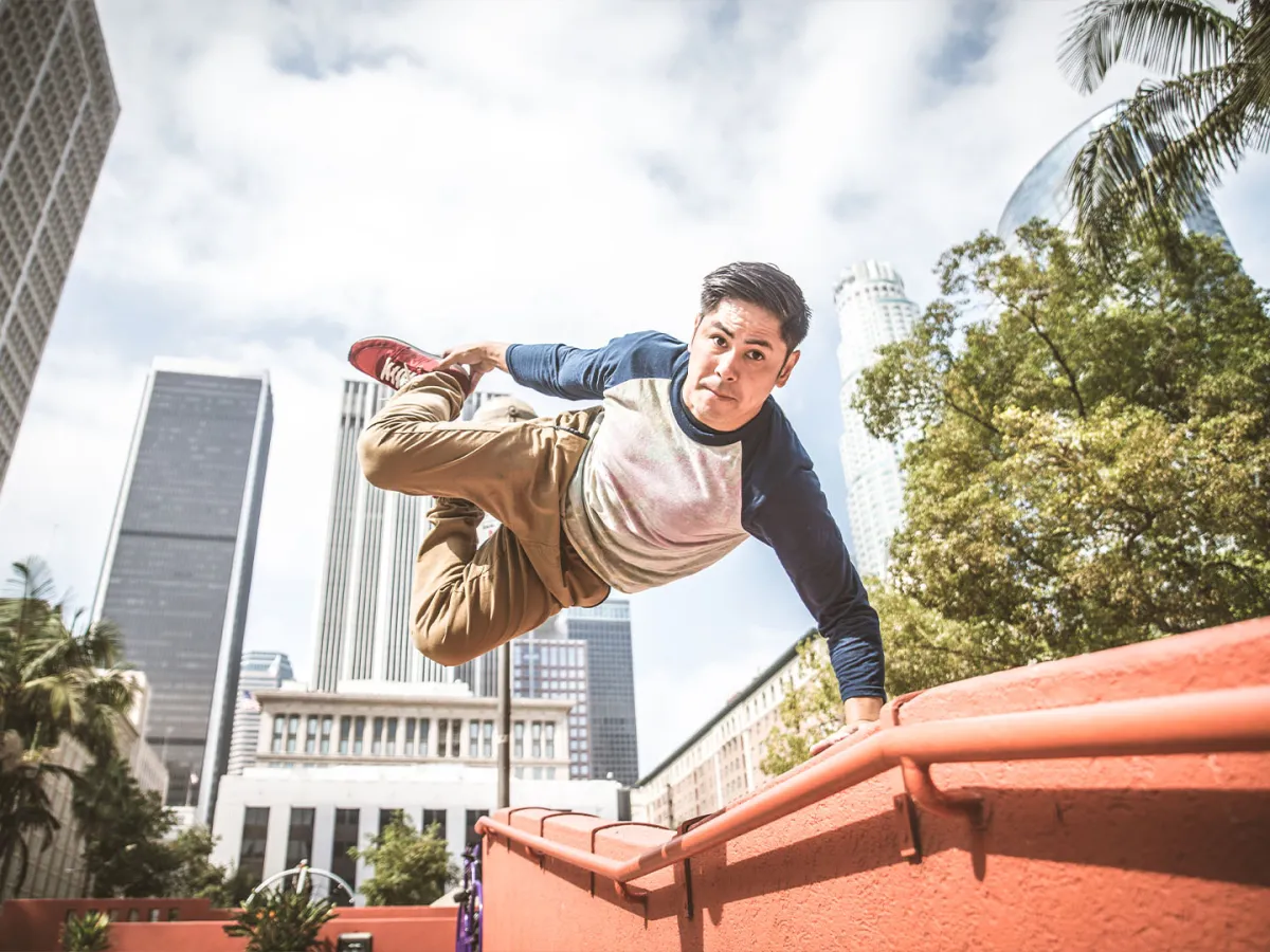 رياضة الباركور بين الفوائد والمخاطر