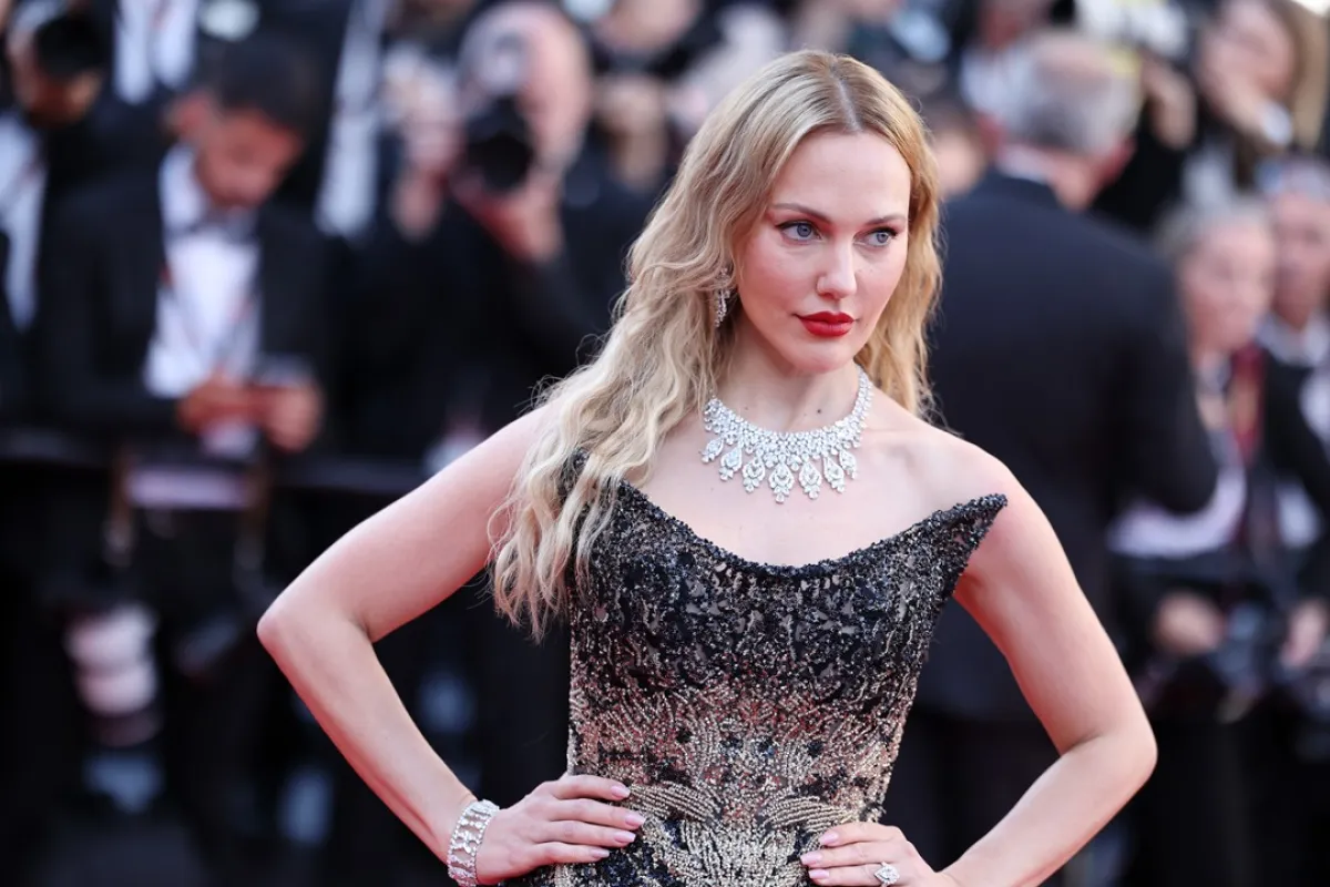 مريم أوزرلي Meryem Uzerli مهرجان كان السينمائي 2024(مصدر الصورة:Pascal Le Segretain/Getty Images)