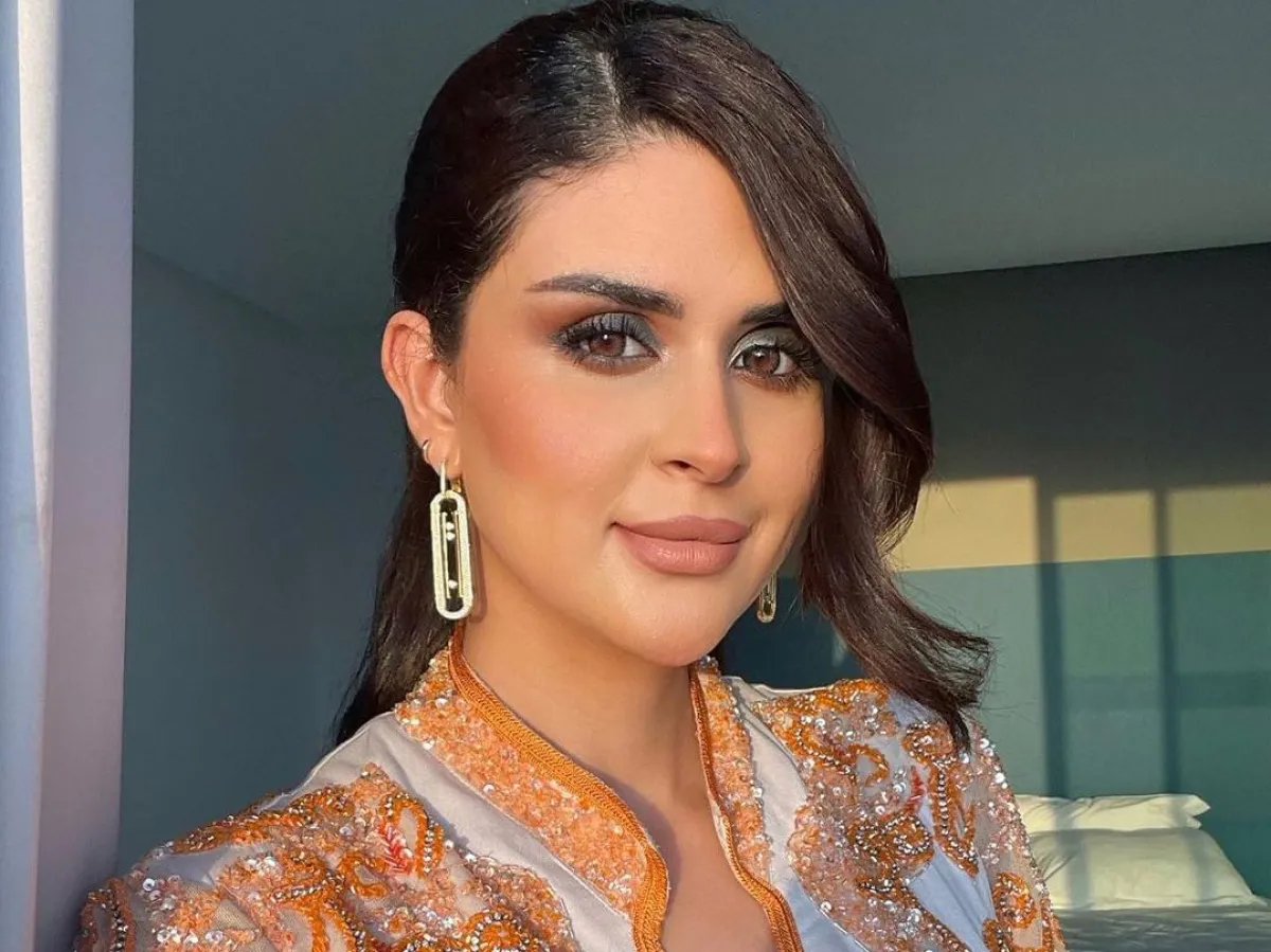 صيحات جمالية للشابات من وحي سلمى رشيد