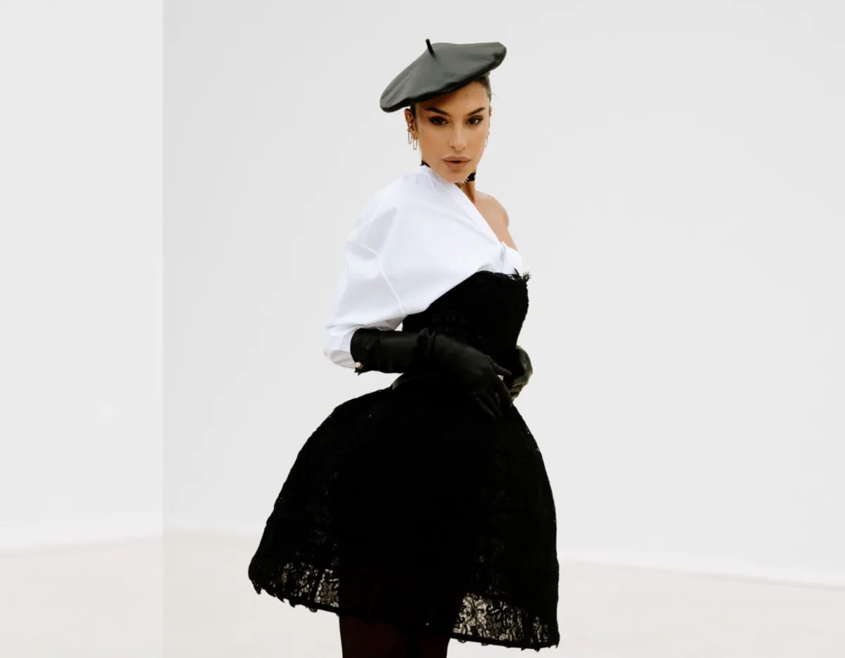 إطلالة ستريت ستايل من توقيع ديور Dior-  الصورة من Launchmetrics/Spotlight ©