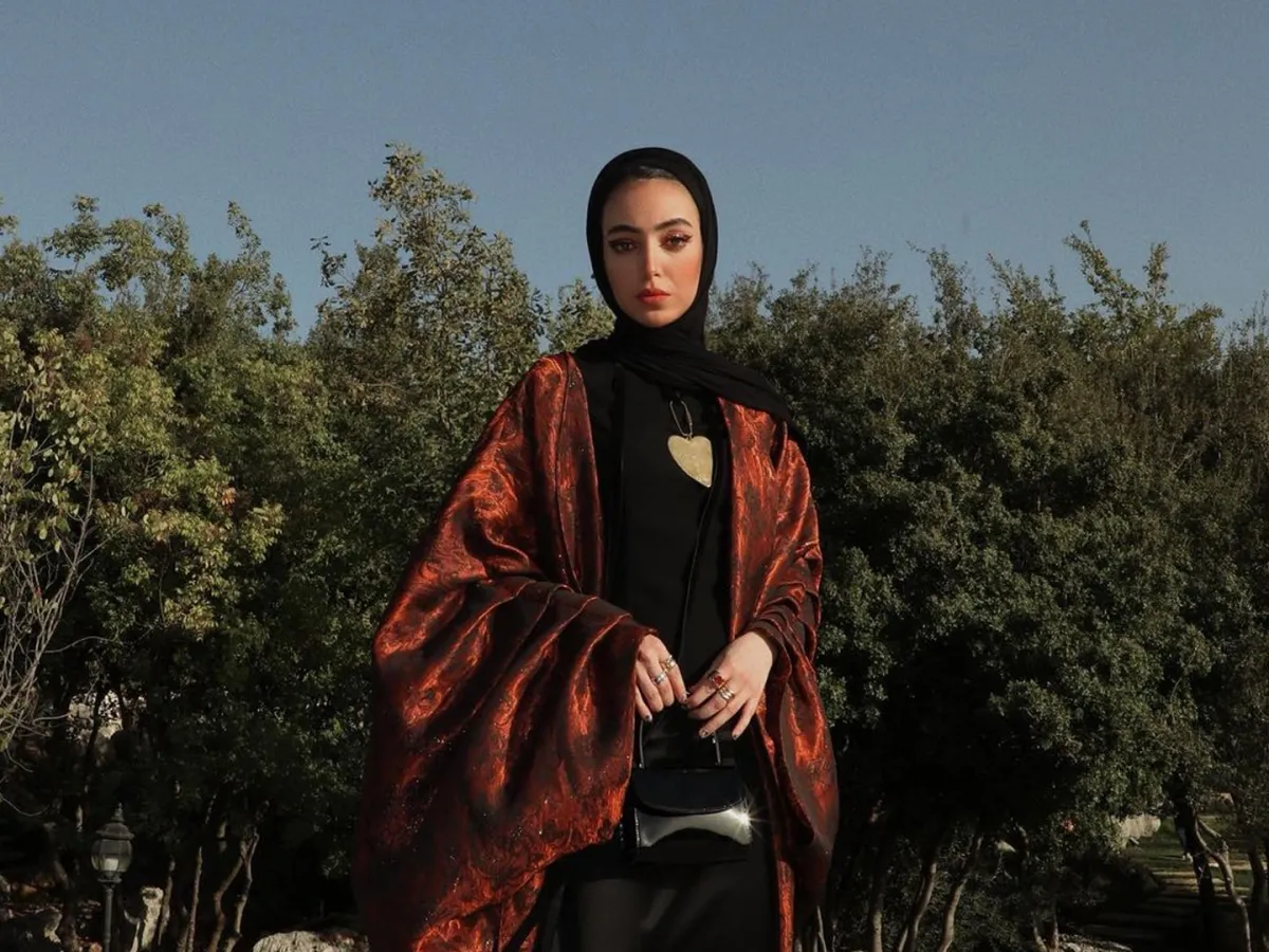 مدونة الموضة لينا الغوطي - الصورة من حسابها على إنستغرام