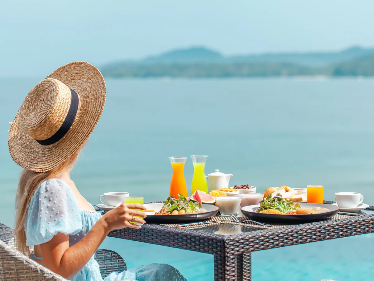 ما المسموح والممنوع تناوله خلال فصل الصيف مع طبيبة