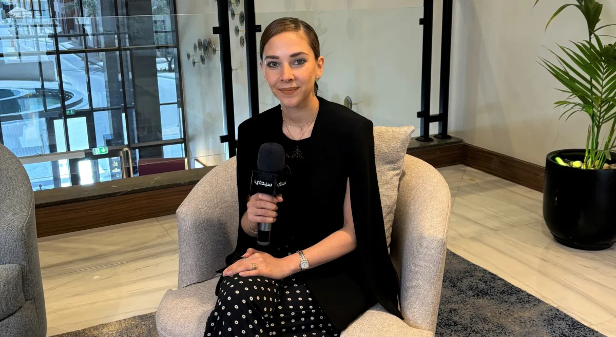 فاطمة البنوي- صورة خاصة بسيدتي تصوير زكية البلوشي