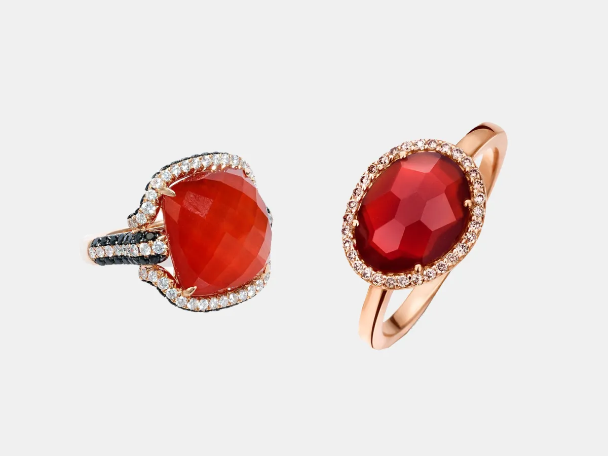 خواتم ذهب مرصعة بالعقيق الأحمر