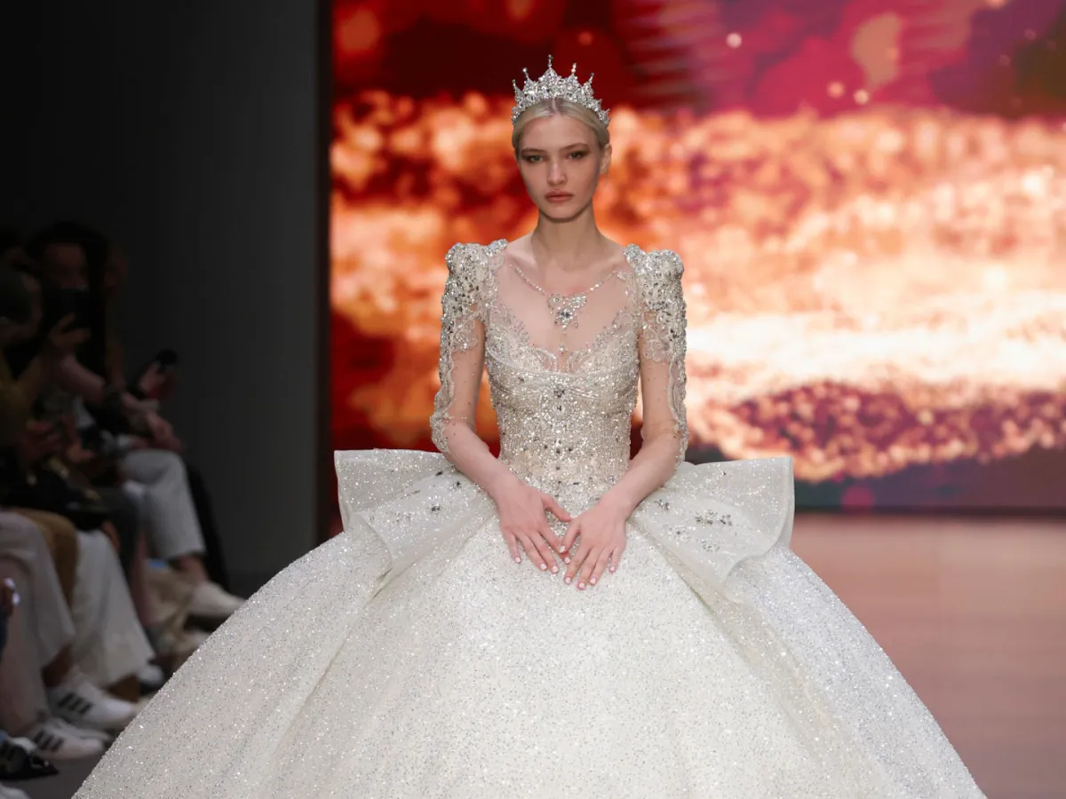 فستان زفاف جوليا كونتوغروني Julia Kontogruni - مصدر الصورة Launchmetrics/Spotlight ©