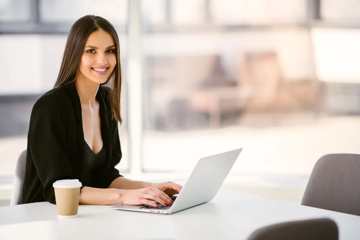 خطوات هامة مساهمة لتصبح مديرًًا تتنفيذيًا، تعرفي إليها   - الصورة من Adobestock