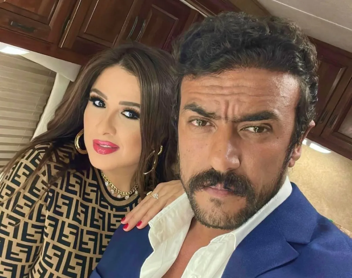 ياسمين عبد العزيز وأحمد العوضي -الصورة من الصفحة الرسمية للعوضي على فيسبوك