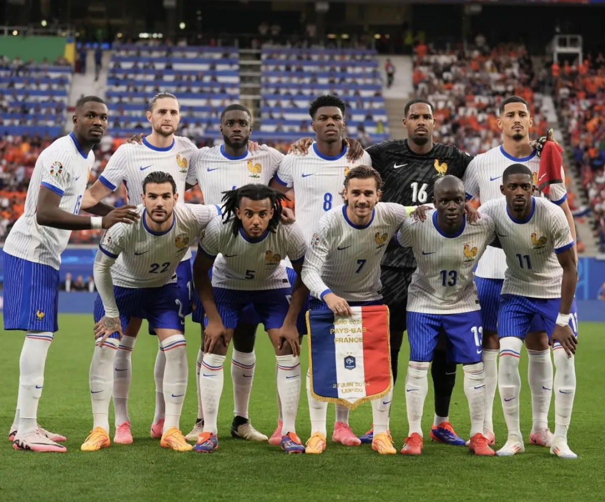 تشكيل المنتخب الفرنسي اليوم