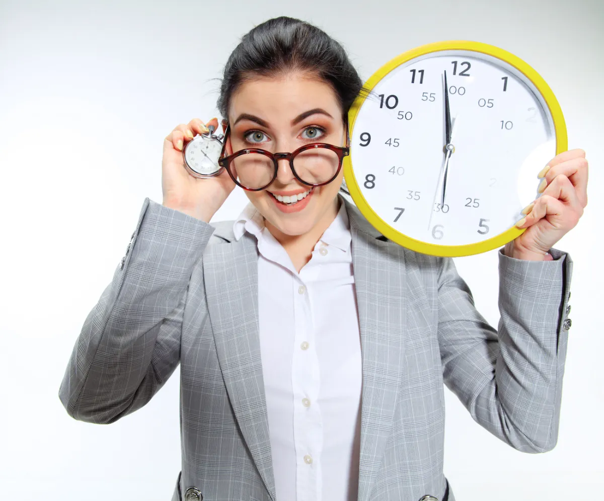  كيف يمكن للفرصة المؤقتة أن تدفع بمسيرتك إلى الأمام بقوة وثقة؟